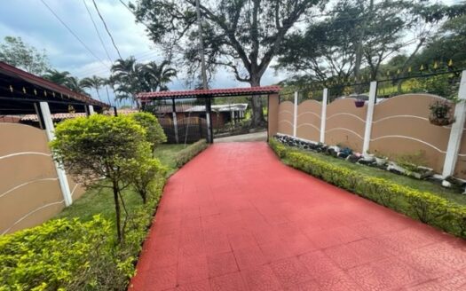 Cozy home with mixed zoning minutes from 27 – 40005152727