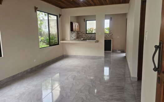 Cozy 2b/1b Home in the Cool Hills of Barrio Jesús, Atenas – 400052010069