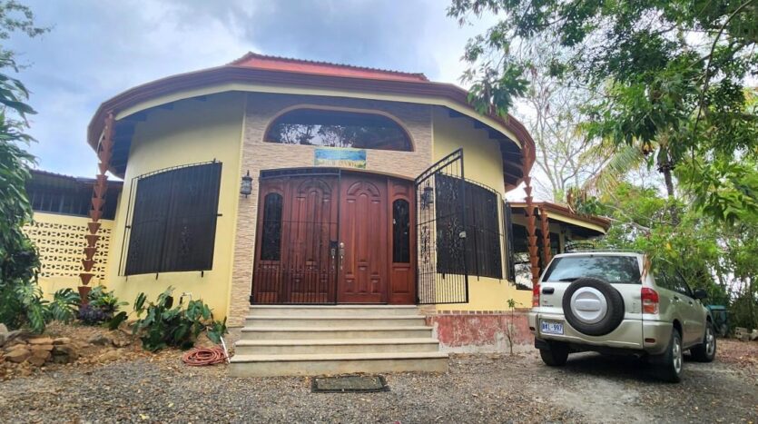 Costa Rica House/Villa #400052042131