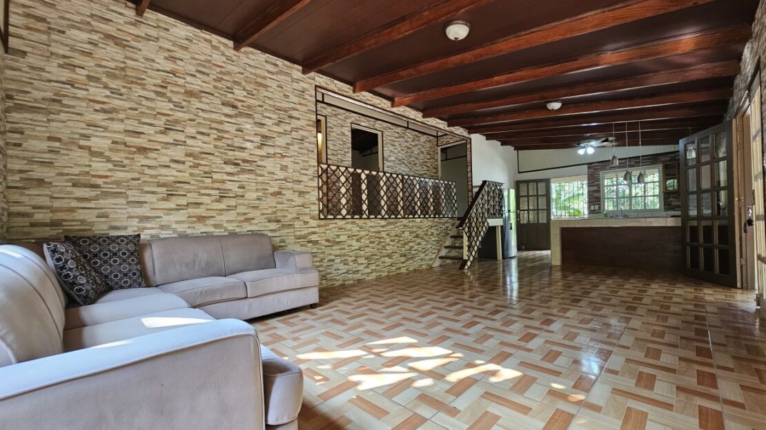 Costa Rica House/Villa #400052010044