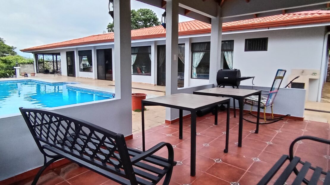 Costa Rica House/Villa #400052042088