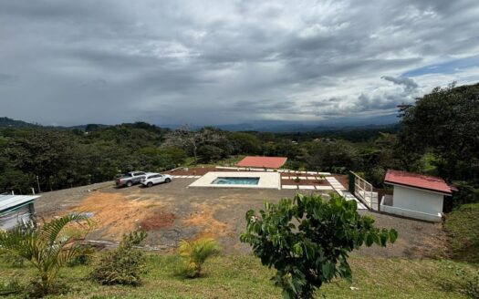 8315m2 (2 acre) property with guest home and big pool and views ideal for large build. – 40005152987