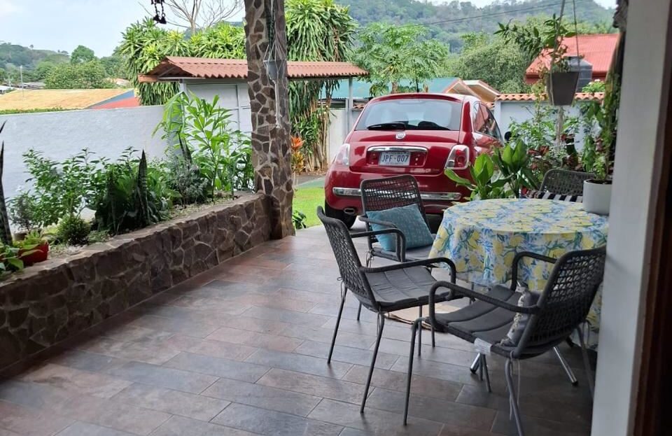 Costa Rica House/Villa #400052042207