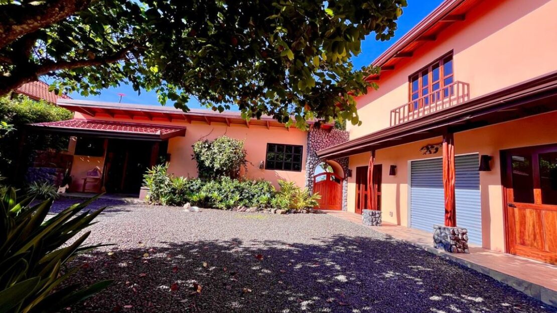 Costa Rica House/Villa #400051521067