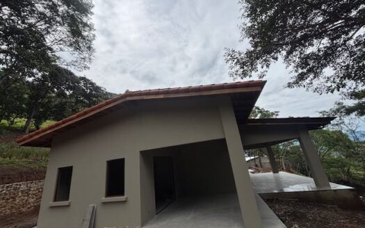 Under construction – soon to be a very finely finished home on almost 3 acres in new private community. – 400051521033