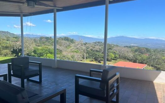 8315m2 (2 acre) property with guest home and big pool and views ideal for large build. – 40005152987