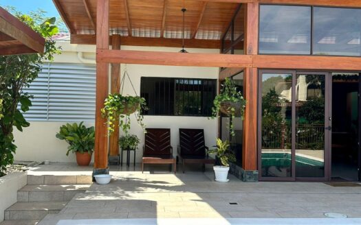 Oasis like home located in a quiet residential area – 400051521070