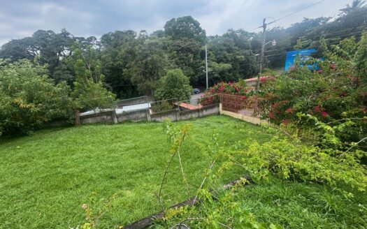 Nicely finished home in Atenas conveniently located near everything – 400051521083