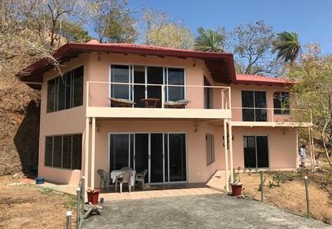 BIG discounted fixer-upper home in an Atenas oasis! – 00139152339