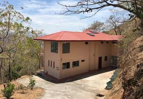 BIG discounted fixer-upper home in an Atenas oasis! – 00139152339