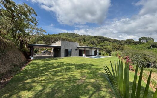 New modern style home in new Atenas community 5 minutes to everything – 400051521043