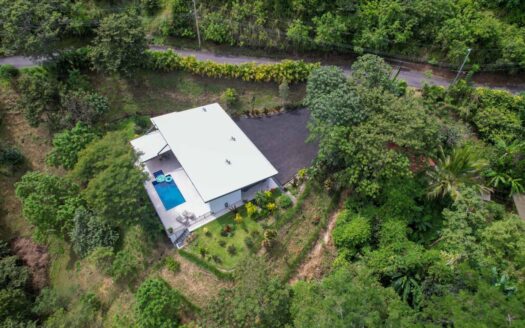 Modern gem in the natural setting of Hacienda Atenas – 400051521098