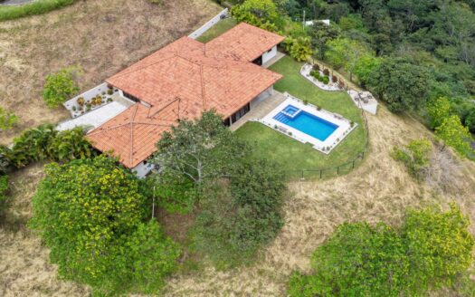 Mediterranean style home with eclectic modern finishes in Hacienda Atenas – 400051521102