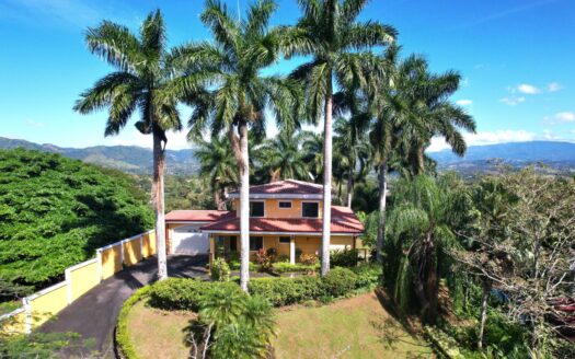 Luxury Multi-Residence Estate in Atenas –  exceptional 3.46-acre property – 400052042226