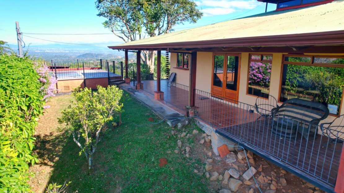 Costa Rica House/Villa #400052042228