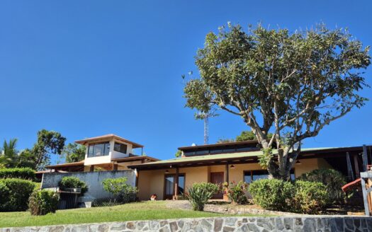 Charming Atenas Home with Breathtaking Views and Productive Coffee Land – 400052042228