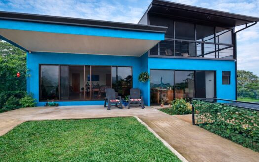 Unique style home in neighborhood with Pacific Ocean views – 400051521104