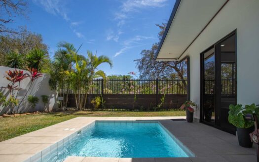 Home like new in Vistas Guacimo of Atenas – 40005152735