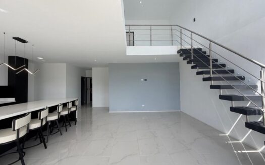 Ultramodern home with big Central Valley views – 400051521119