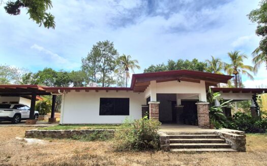 Casa Níspero – Private Nature Retreat with Volcano Views | Furnished Rental in Atenas, Mercedes – 400052042245
