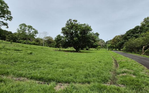 Exclusive Flat Estate Lot in a Private 5-Lot Gated Community with Mountain & Lake Views – 400052042248