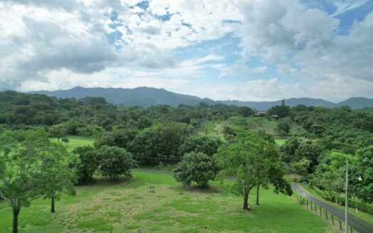 Exclusive Flat Estate Lot in a Private 5-Lot Gated Community with Mountain & Lake Views – 400052042248