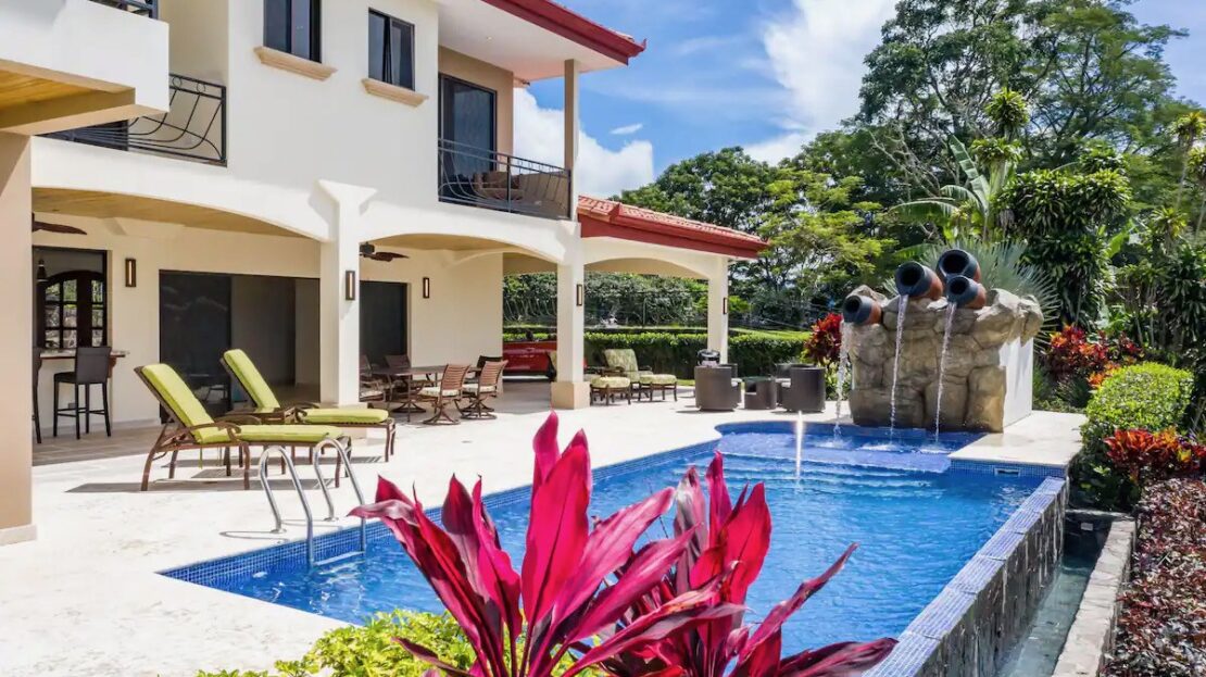 Costa Rica House/Villa #400052042105