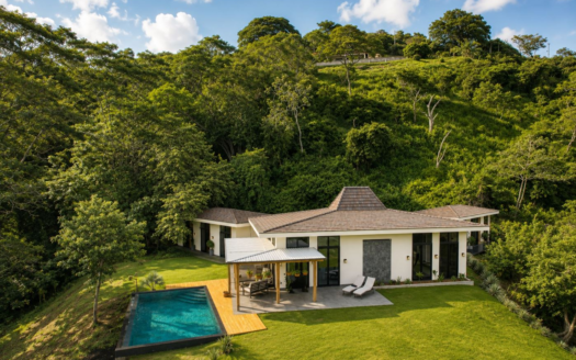 A Bali-Modern Retreat in the Hills of Atenas — Lomas Del Paraiso – 400051521161