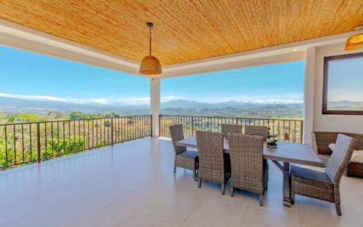 Elegant modern style home with nice finishes throughout – 400051521021