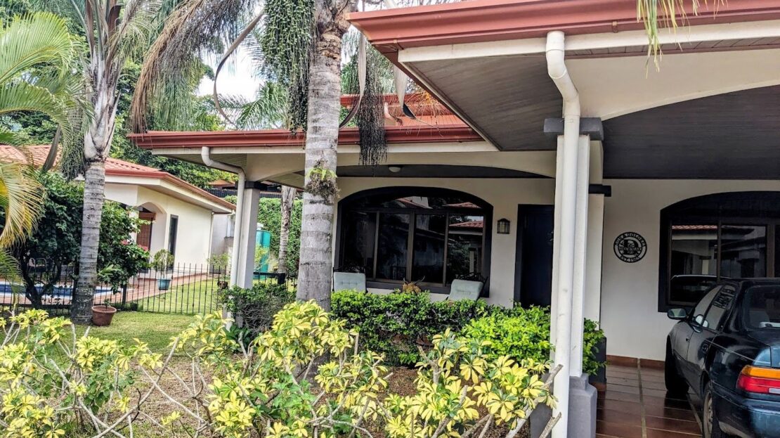 Costa Rica House/Villa #400051521158