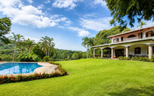 Private Colonial Retreat with Pool & Mountain Views | Furnished | 15 Minutes from Atenas – 400052042249