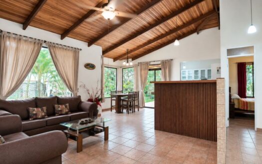 Charming 2-Bedroom Home Near Downtown Atenas – Great Rental or Starter Home – 400052042253