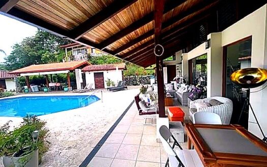 This perfect successful turnkey income producing vacation rental property – 40005152712