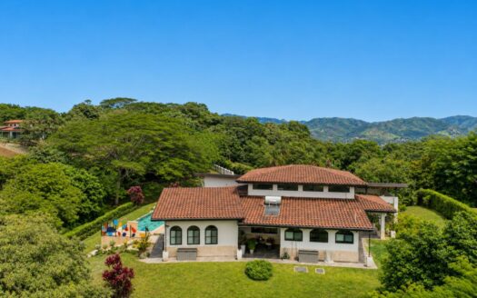 Custom-Designed Home with Views, Privacy & Exceptional Natural Surroundings – 400052042252