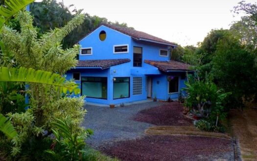Unique style home in exclusive ex pat community of Atenas – 00139152205