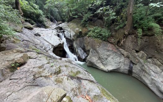 Minas del Aguacate — 14 Acres of Jungle, Waterfalls & Costa Rican Mining History, 20 Minutes from Atenas – 400051521163