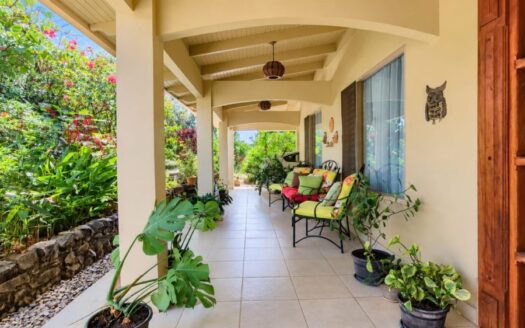 Charming Cottage-Style Home with Mountain Views in Morazán de Atenas – 400051521175