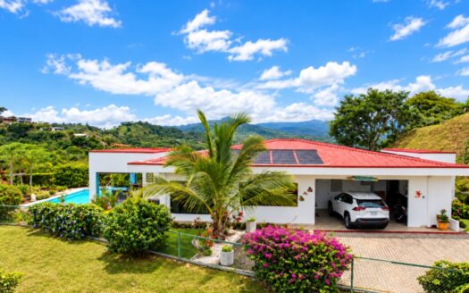 Casa Sol Paraiso, a 3b/2.5ba tranquil sanctuary nestled in the Roca Verde gated community – 400052010084