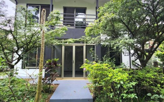 Furnished, all utilities included. – 400052042173