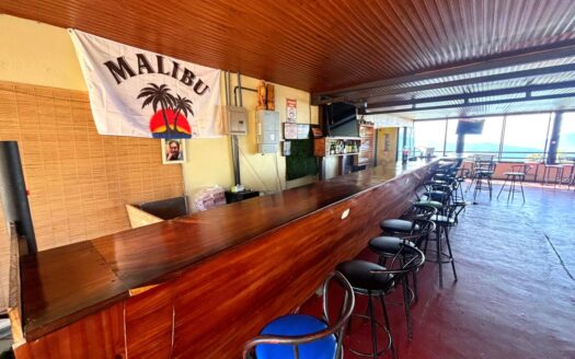Great commercial-residencial supermarket, bar restaurant, home, etc. mixed zoning – 40005152974