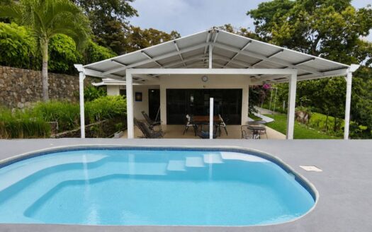 Bungalow with pool in Vistas Guacimo of Atenas – 400051521149