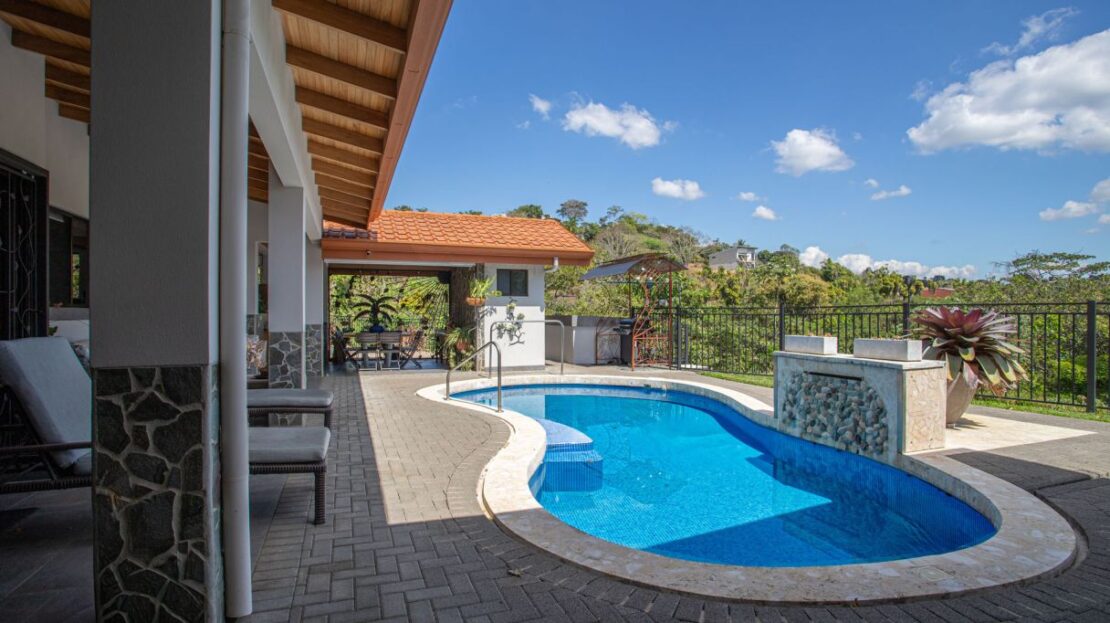 Costa Rica House/Villa #400052010075