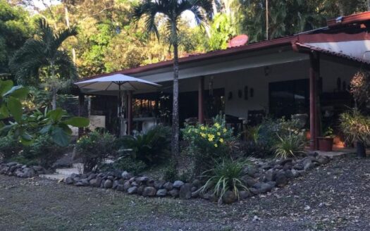 Countryside home in a farm setting next to primary forest with stream – 400051521088