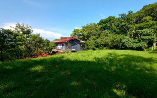 Lot in a nature area with services in Atenas – 400051521059