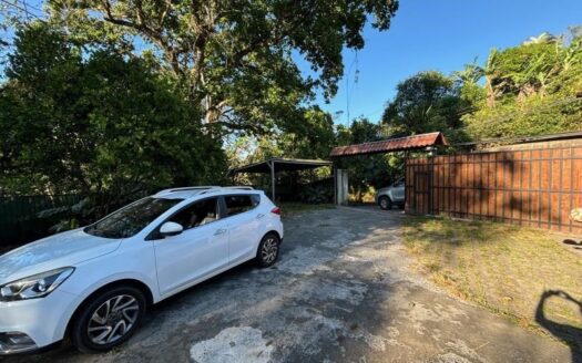 Large multi unit home in cool climate of Atenas – 40005152891