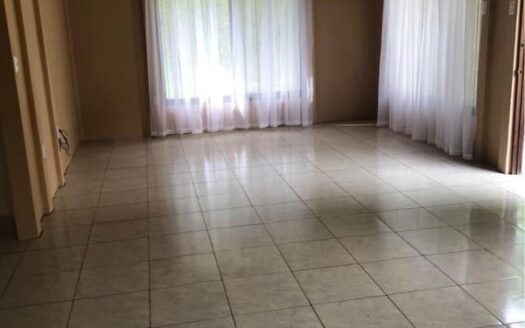 4br/2ba Newly Refurbished Home in the quiet town of Escobal – 400052010039