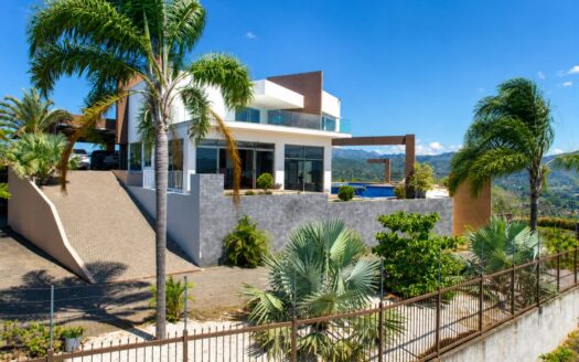 ULTRAMODERN LUXURY WITH 360° VIEWS — A PRIVATE Roca Verde ESTATE ABOVE ATENAS – 400051521134