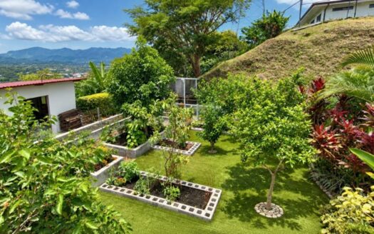 Casa Sol Paraiso, a 3b/2.5ba tranquil sanctuary nestled in the Roca Verde gated community – 400052010084
