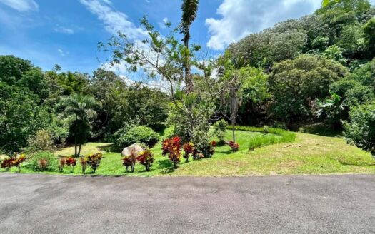 Beautiful lot is located in an exclusive gated community – 400051521186