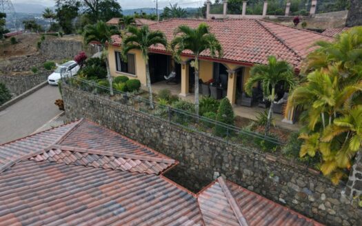 House for sale in Naranjo, furnished, in gated community, spectacular views of the central valley – 400051521016